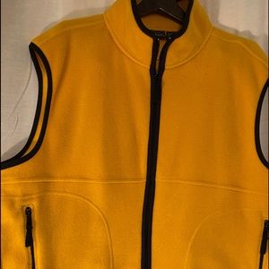 Basic Editions Men’s Gold Black Zip Front Vest S